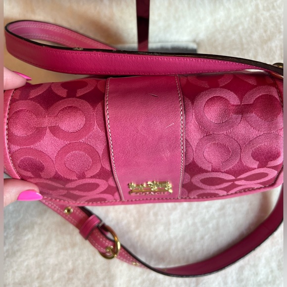 Authentic Coach bag - Picture 5 of 8